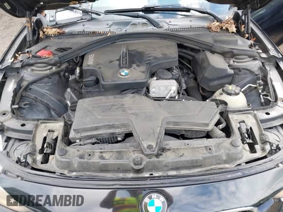 2015 BMW 3 Series 328i xDrive с VIN WBA3B5G5XFNS14315, выставлен на аукционе IAAI как лот 43293306 с пробегом 162 599 миль миль и . История ставок и продаж доступна на DreamBid. Изображение 10.