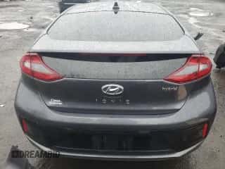 2019 Hyundai Ioniq Limited с VIN KMHC85LC6KU124726, выставлен на аукционе Copart как лот 48963364 с пробегом 71 261 миль миль и . История ставок и продаж доступна на DreamBid. Изображение 6.