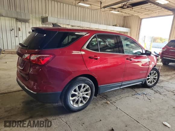 2020 Chevrolet Equinox LT with VIN 2GNAXJEV6L6250520, listed as a Copart auction lot 89911655 with 29,802 mi miles and Salvage title. Bid and sale history available at DreamBid. Image 3.