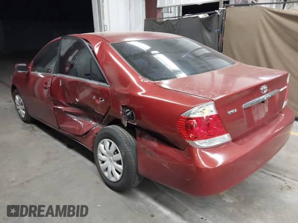 2006 Toyota Camry LE with VIN 4T1BE32K66U111434, listed as a IAAI auction lot 43378967 with 115,838 mi miles and . Bid and sale history available at DreamBid. Image 3.