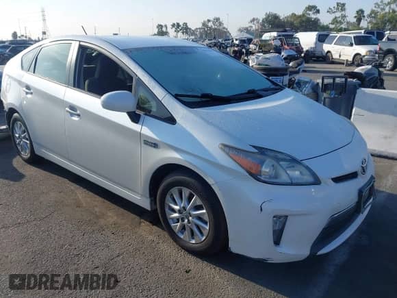 2012 Toyota Prius with VIN JTDKN3DP7C3006884, listed as a IAAI auction lot 42923107 with 141,701 mi miles and . Bid and sale history available at DreamBid. Image 1.