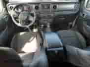 2023 Jeep Wrangler Willys Sport z VIN 1C4HJXDM6PW583932, wystawiony jako Copart lot #75165174 z przebiegiem 7 624 mil mil oraz Szkoda całkowita • Salvage title. Historia ofert i sprzedaży dostępna na DreamBid. Obrazek 8.