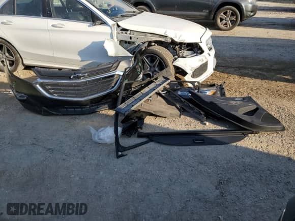 2020 Chevrolet Equinox LT с VIN 2GNAXUEVXL6247704, выставлен на аукционе Copart как лот 84470265 с пробегом 50 977 миль миль и Списание • Salvage title. История ставок и продаж доступна на DreamBid. Изображение 13.