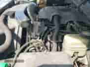 2002 Chevrolet Tahoe Z71 с VIN 1GNEK13Z62R175956, выставлен на аукционе IAAI как лот 42971003 с пробегом 303 552 миль миль и . История ставок и продаж доступна на DreamBid. Изображение 19.