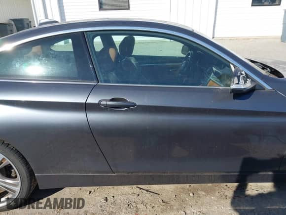 2017 BMW 4 Series 430i with VIN WBA4R7C59HK876330, listed as a IAAI auction lot 41649874 with 67,996 mi miles and . Bid and sale history available at DreamBid. Image 13.