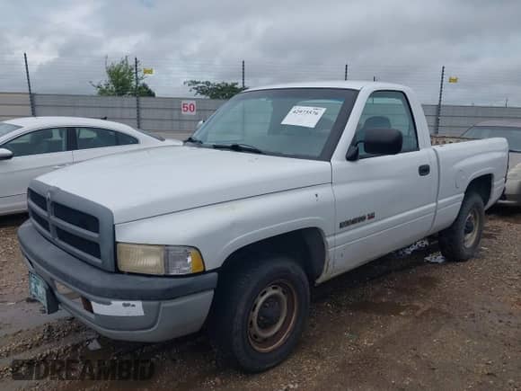 1997 Dodge 1500 с VIN 1B7HC16X7VS119664, выставлен на аукционе IAAI как лот 42973576 с пробегом 141 686 миль миль и . История ставок и продаж доступна на DreamBid. Изображение 2.
