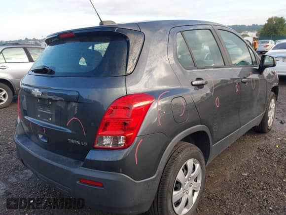 2016 Chevrolet Trax LS с VIN 3GNCJKSB1GL119958, выставлен на аукционе IAAI как лот 43241550 с пробегом 81 216 миль миль и . История ставок и продаж доступна на DreamBid. Изображение 4.
