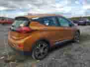 2017 Chevrolet Bolt EV Premier с VIN 1G1FX6S05H4182216, выставлен на аукционе Copart как лот 87244405 с пробегом Не указан миль и Списание • Salvage title. История ставок и продаж доступна на DreamBid. Изображение 3.