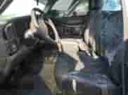 1999 Chevrolet Silverado 1500 с VIN 1GCEC14W9XE200521, выставлен на аукционе Copart как лот 71100125 с пробегом 339 452 миль миль и Списание • Salvage title. История ставок и продаж доступна на DreamBid. Изображение 7.