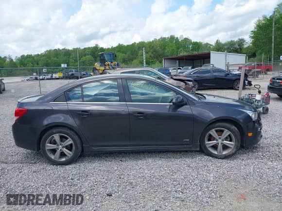 2016 Chevrolet Cruze LT with VIN 1G1PF5SB6G7204322, listed as a IAAI auction lot 42075785 with 123,826 mi miles and . Bid and sale history available at DreamBid. Image 12.