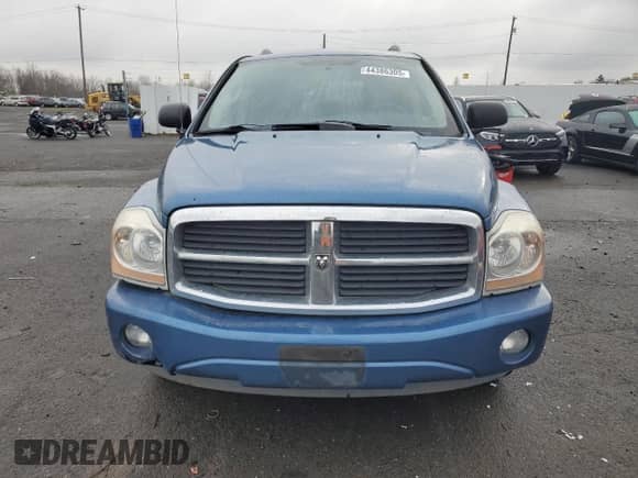 2005 Dodge Durango SLT with VIN 1D4HD48D25F532329, listed as a Copart auction lot 44386305 with 149,100 mi miles and Salvage title. Bid and sale history available at DreamBid. Image 5.