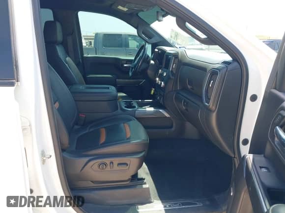 2022 GMC Sierra 1500 AT4 z VIN 3GTP9EEL2NG114203, wystawiony jako IAAI lot #42486222 z przebiegiem 73 733 mil mil oraz . Historia ofert i sprzedaży dostępna na DreamBid. Obrazek 5.