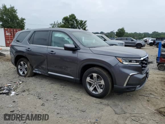 2025 Honda Pilot EX-L z VIN 5FNYG2H45SB024798, wystawiony jako Copart lot #67870725 z przebiegiem 5 927 mil mil oraz Szkoda całkowita • Salvage title. Historia ofert i sprzedaży dostępna na DreamBid. Obrazek 4.