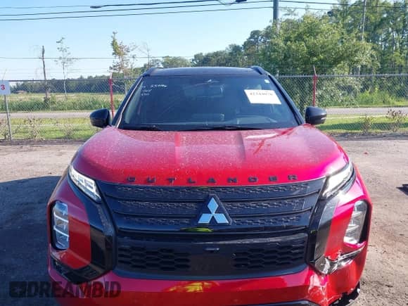 2024 Mitsubishi Outlander SEL with VIN JA4J3WA85RZ079008, listed as a IAAI auction lot 42344078 with 17,317 mi miles and . Bid and sale history available at DreamBid. Image 12.