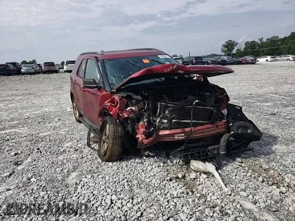 2018 Ford Explorer XLT z VIN 1FM5K7DH2JGB63357, wystawiony jako Copart lot #68653473 z przebiegiem 115 210 mil mil oraz Szkoda całkowita • Salvage title. Historia ofert i sprzedaży dostępna na DreamBid. Obrazek 12.