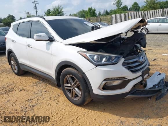 2018 Hyundai Santa Fe 2.4L с VIN 5NMZUDLB2JH069726, выставлен на аукционе IAAI как лот 42809392 с пробегом 95 205 миль миль и . История ставок и продаж доступна на DreamBid. Изображение 1.