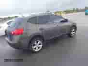 2009 Nissan Rogue SL z VIN JN8AS58T59W045525, wystawiony jako IAAI lot #41209501 z przebiegiem 203 642 mil mil oraz . Historia ofert i sprzedaży dostępna na DreamBid. Obrazek 4.