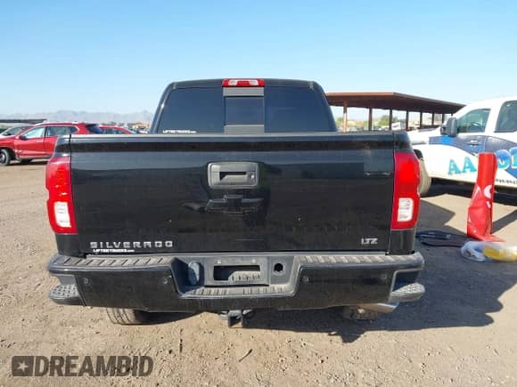 2016 Chevrolet Silverado 1500 LTZ z VIN 3GCUKSEC1GG376996, wystawiony jako IAAI lot #41997866 z przebiegiem 142 151 mil mil oraz . Historia ofert i sprzedaży dostępna na DreamBid. Obrazek 16.