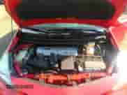 2015 Toyota Prius Two z VIN JTDZN3EU0FJ021634, wystawiony jako IAAI lot #42839629 z przebiegiem 121 014 mil mil oraz . Historia ofert i sprzedaży dostępna na DreamBid. Obrazek 10.