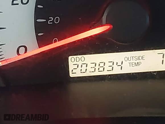 2008 Toyota Camry LE z VIN 4T1BE46K88U219881, wystawiony jako IAAI lot #43154636 z przebiegiem 203 834 mil mil oraz . Historia ofert i sprzedaży dostępna na DreamBid. Obrazek 15.