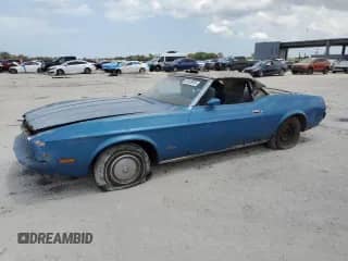 1973 Ford Mustang с VIN 3F03F225635, выставлен на аукционе Copart как лот 53423925 с пробегом 1 586 миль миль и Чистый • Clean title. История ставок и продаж доступна на DreamBid. Изображение 1.