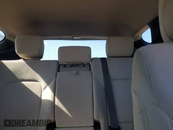 2014 Hyundai Santa Fe с VIN 5XYZU3LB6EG195596, выставлен на аукционе Copart как лот 70488785 с пробегом 145 595 миль миль и Списание • Salvage title. История ставок и продаж доступна на DreamBid. Изображение 10.