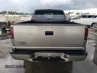 2003 Chevrolet S-10 Fleet с VIN 1GCCS19X938174135, выставлен на аукционе Copart как лот 72698854 с пробегом 100 802 миль миль и Списание • Salvage title. История ставок и продаж доступна на DreamBid. Изображение 6.