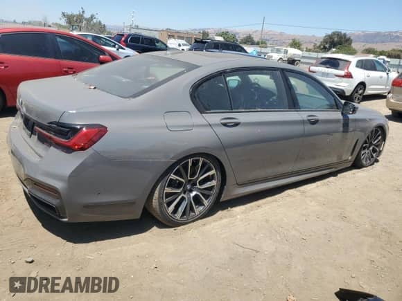 2021 BMW 7 Series 740i z VIN WBA7T2C08MCF84424, wystawiony jako Copart lot #65577255 z przebiegiem 38 070 mil mil oraz Szkoda całkowita • Salvage title. Historia ofert i sprzedaży dostępna na DreamBid. Obrazek 3.