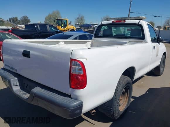 2006 Toyota Tundra with VIN 5TBJU321X6S471782, listed as a IAAI auction lot 41874873 with 136,465 mi miles and . Bid and sale history available at DreamBid. Image 4.