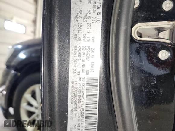 2017 Dodge Journey SXT with VIN 3C4PDDBGXHT512819, listed as a Copart auction lot 82601535 with 109,243 mi miles and Clean title. Bid and sale history available at DreamBid. Image 13.