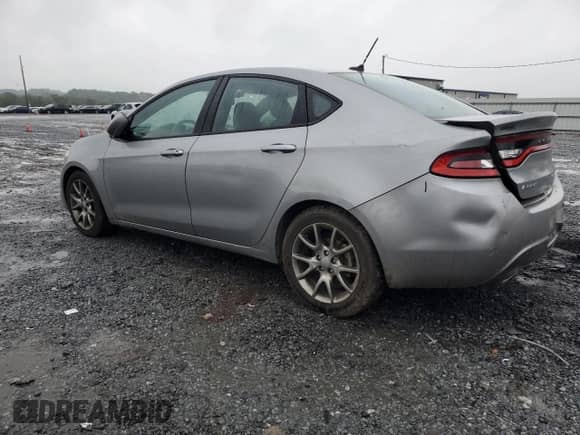 2015 Dodge Dart SXT with VIN 1C3CDFBB3FD180986, listed as a Copart auction lot 81816675 with Not provided miles and Salvage title. Bid and sale history available at DreamBid. Image 2.