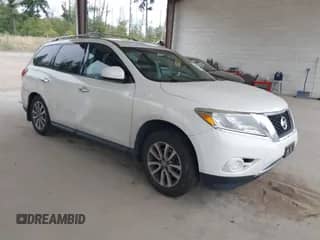 2013 Nissan Pathfinder SL with VIN 5N1AR2MM2DC633683, listed as a IAAI auction lot 42784878 with 157,489 mi miles and . Bid and sale history available at DreamBid. Image 1.