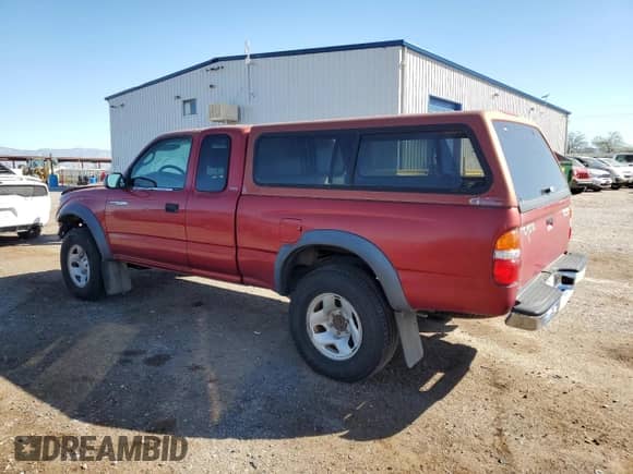2004 Toyota Tacoma PreRunner with VIN 5TESN92N74Z415278, listed as a Copart auction lot 89671305 with 273,603 mi miles and Salvage title. Bid and sale history available at DreamBid. Image 2.