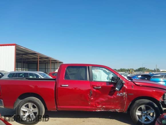 2014 Ram 1500 Lone Star с VIN 1C6RR6LT9ES372297, выставлен на аукционе IAAI как лот 43405309 с пробегом 86 990 миль миль и . История ставок и продаж доступна на DreamBid. Изображение 13.