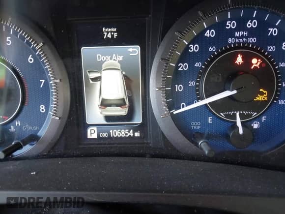 2015 Toyota Sienna XLE with VIN 5TDYK3DC5FS644523, listed as a IAAI auction lot 43248015 with 106,854 mi miles and . Bid and sale history available at DreamBid. Image 15.