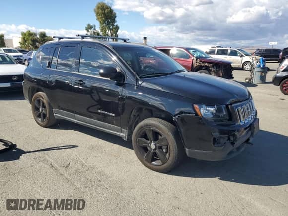 2017 Jeep Compass Sport with VIN 1C4NJDBB9HD142893, listed as a Copart auction lot 85131205 with 151,718 mi miles and Salvage title. Bid and sale history available at DreamBid. Image 4.