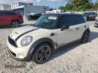 2011 MINI Hardtop S with VIN WMWSV3C51BTY23442, listed as a Copart auction lot 69919925 with Not provided miles and Salvage title. Bid and sale history available at DreamBid. Image 1.