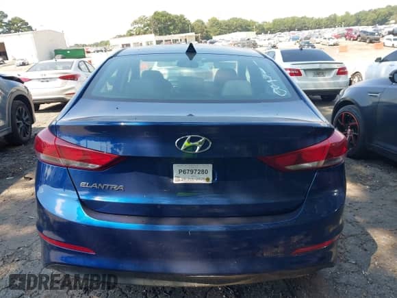 2018 Hyundai Elantra SEL z VIN 5NPD84LF0JH271128, wystawiony jako IAAI lot #43113902 z przebiegiem 125 580 mil mil oraz . Historia ofert i sprzedaży dostępna na DreamBid. Obrazek 16.