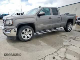 2017 GMC Sierra 1500 SLE с VIN 1GTR1MEC7HZ154310, выставлен на аукционе Copart как лот 54540495 с пробегом 168 397 миль миль и Списание • Salvage title. История ставок и продаж доступна на DreamBid. Изображение 1.