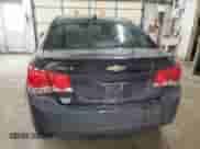 2015 Chevrolet Cruze LT z VIN 1G1PD5SB1F7215958, wystawiony jako Copart lot #50714055 z przebiegiem 98 534 mil mil oraz Szkoda całkowita • Salvage title. Historia ofert i sprzedaży dostępna na DreamBid. Obrazek 6.