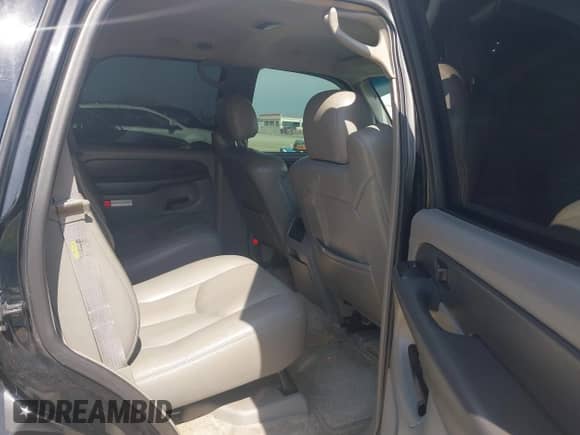 2003 Chevrolet Tahoe LT с VIN 1GNEC13Z73J322783, выставлен на аукционе IAAI как лот 41773868 с пробегом 259 710 миль миль и . История ставок и продаж доступна на DreamBid. Изображение 8.