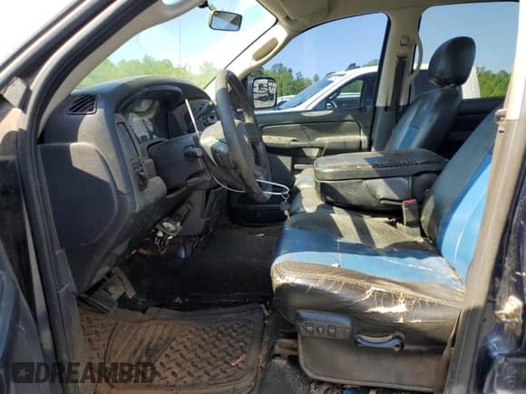 2005 Dodge 3500 SLT with VIN 3D7MR48CX5G835335, listed as a Copart auction lot 54537105 with 298,331 mi miles and Salvage title. Bid and sale history available at DreamBid. Image 7.