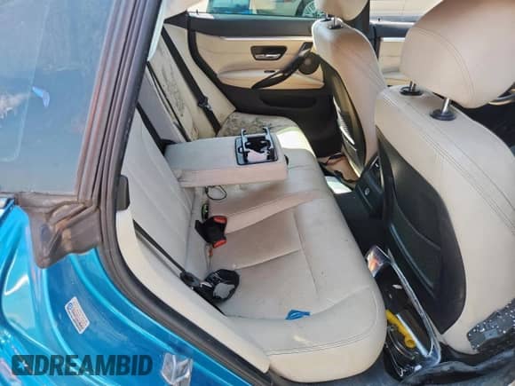 2018 BMW 4 Series 440i с VIN WBA4J5C58JBF06233, выставлен на аукционе Copart как лот 71866555 с пробегом Не указан миль и Чистый • Clean title. История ставок и продаж доступна на DreamBid. Изображение 10.