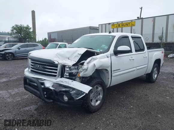 2010 GMC Sierra 1500 SLT with VIN 3GTRKWE33AG148664, listed as a IAAI auction lot 42459596 with 154,739 mi miles and . Bid and sale history available at DreamBid. Image 6.