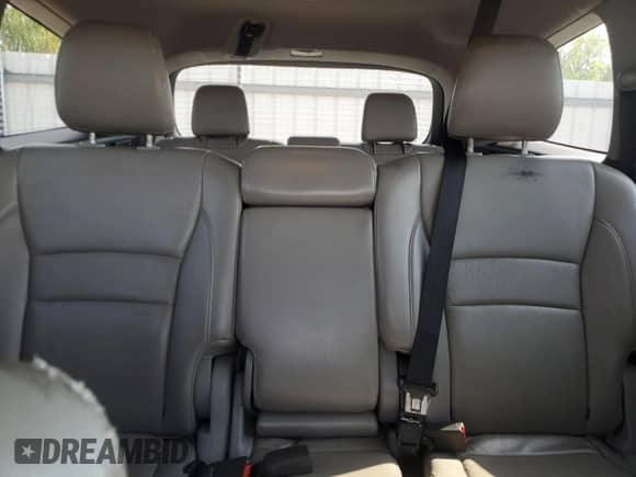 2016 Honda Pilot LX z VIN 5FNYF6H15GB042872, wystawiony jako Copart lot #68179735 z przebiegiem 113 708 mil mil oraz Szkoda całkowita • Salvage title. Historia ofert i sprzedaży dostępna na DreamBid. Obrazek 10.