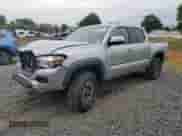 2021 Toyota Tacoma SR z VIN 3TYCZ5AN0MT019519, wystawiony jako Copart lot #83790125 z przebiegiem 50 126 mil mil oraz Szkoda całkowita • Salvage title. Historia ofert i sprzedaży dostępna na DreamBid. Obrazek 1.