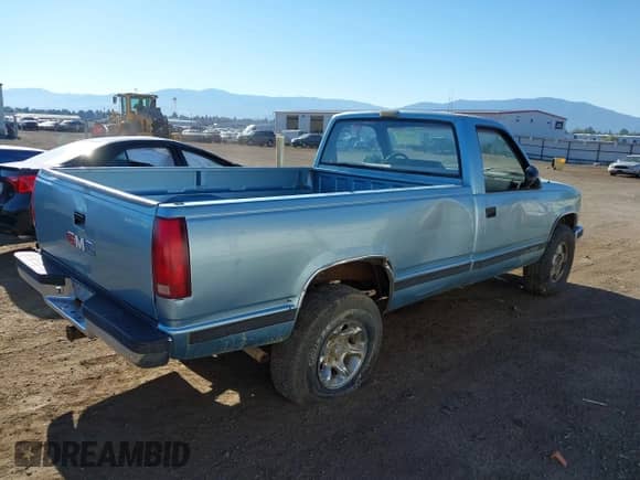 1990 GMC Sierra 1500 с VIN 1GTDK14K7LZ508382, выставлен на аукционе IAAI как лот 42887272 с пробегом 263 705 миль миль и . История ставок и продаж доступна на DreamBid. Изображение 4.