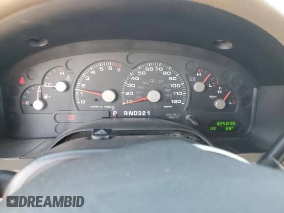 2003 Ford Explorer XLT with VIN 1FMZU63W53ZB16224, listed as a Copart auction lot 84606165 with 325,898 mi miles and Clean title. Bid and sale history available at DreamBid. Image 9.