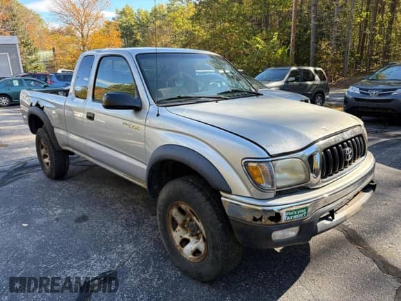 2004 Toyota Tacoma с VIN 5TEWM72NX4Z325860, выставлен на аукционе Copart как лот 90104865 с пробегом 309 267 миль миль и Чистый • Clean title. История ставок и продаж доступна на DreamBid. Изображение 1.