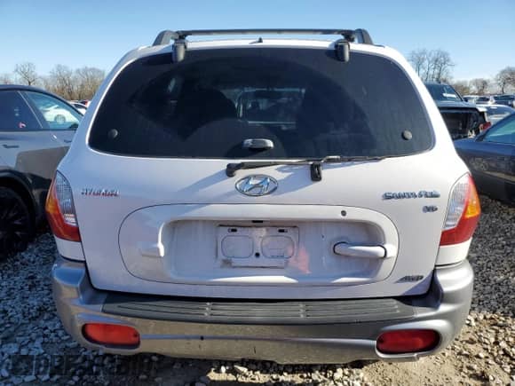 2002 Hyundai Santa Fe GLS с VIN KM8SC73D92U238329, выставлен на аукционе Copart как лот 85216264 с пробегом 107 371 миль миль и Списание • Salvage title. История ставок и продаж доступна на DreamBid. Изображение 6.